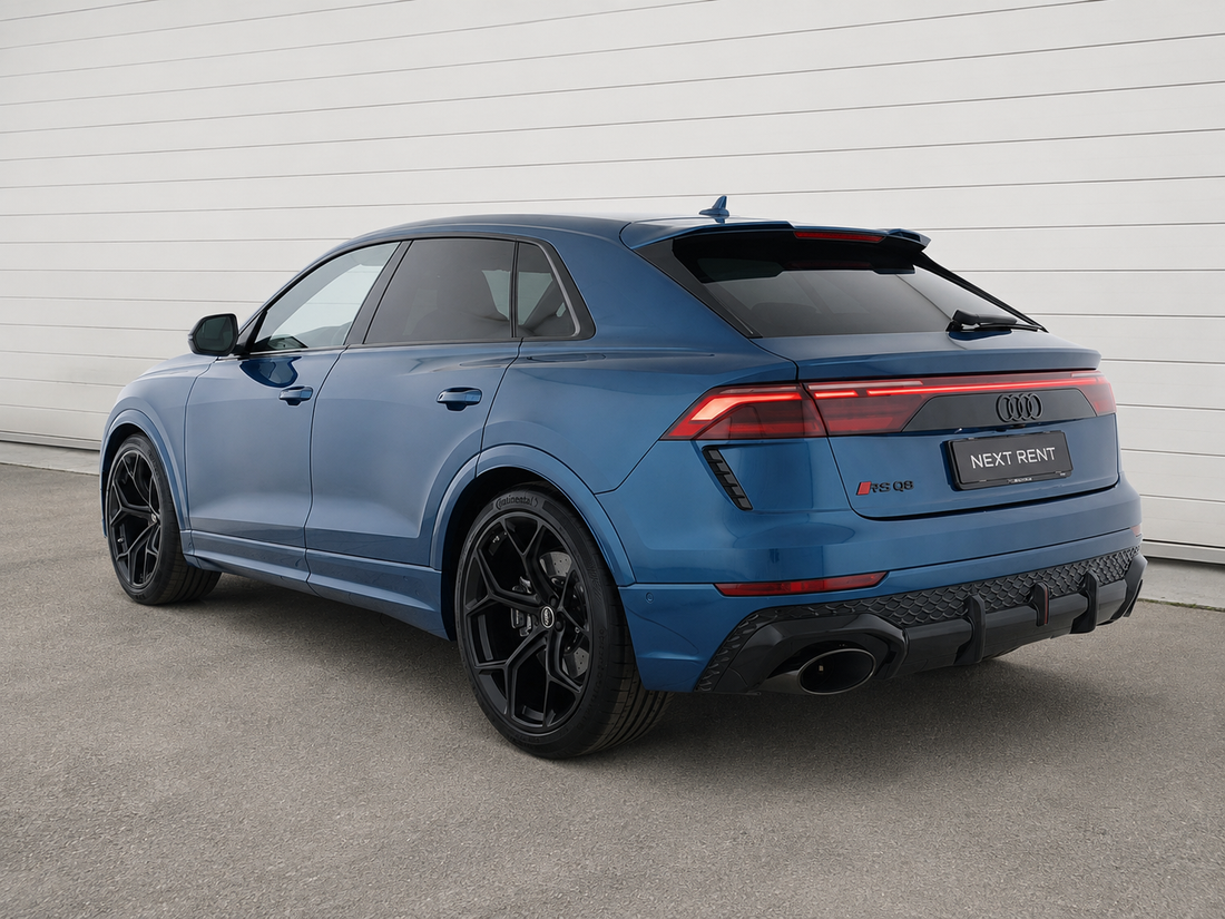 Audi RSQ8